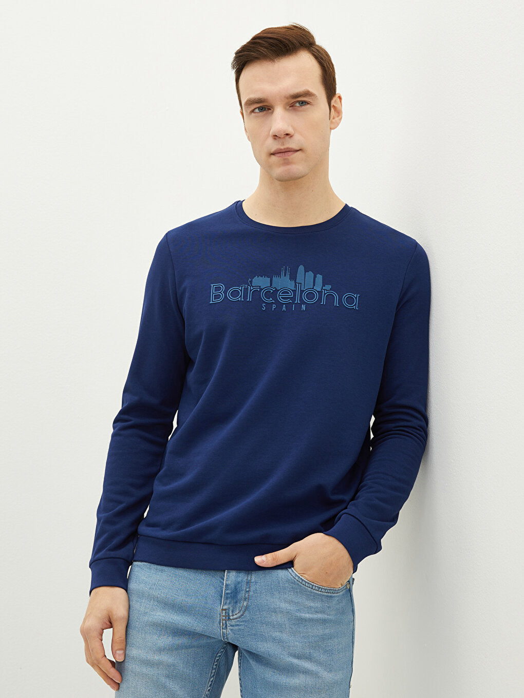 Crew Neck Long Sleeve Printed Men's Sweatshirt