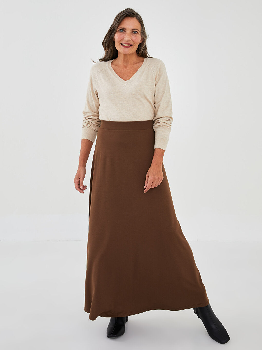 Plain Women's Flared Skirt with Elastic Waist