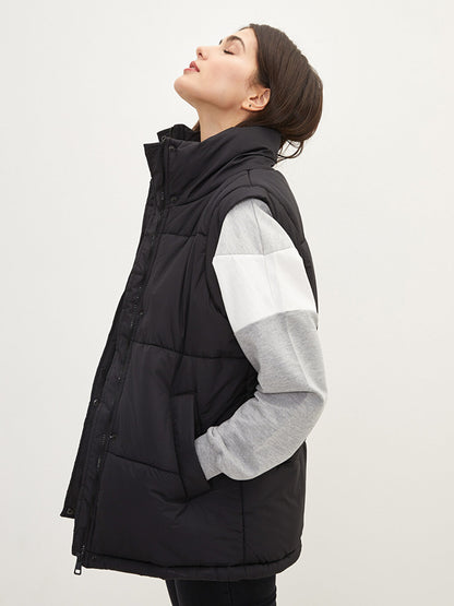 Stand-up Collar Flat Pocket Detailed Women's Puffer Vest