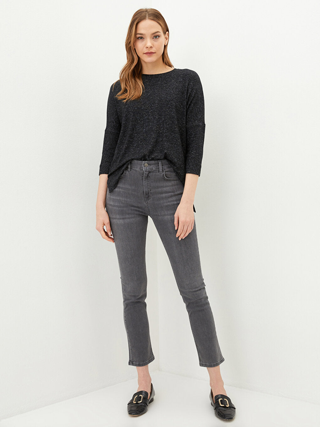 Skinny Fit Straight Pocket Detailed Women's Jean Trousers