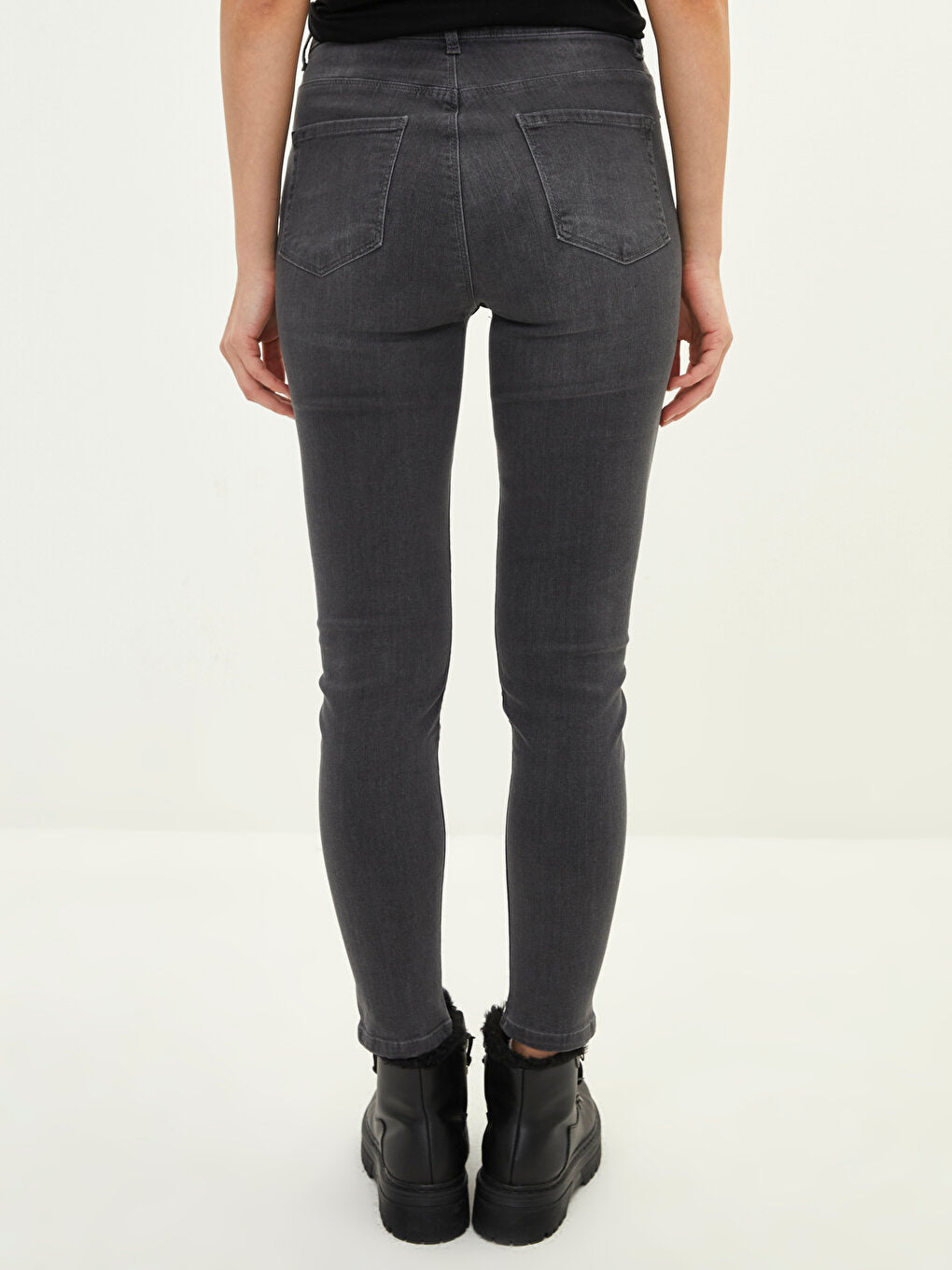 Skinny Fit Women's Jean Trousers with Pocket Detail