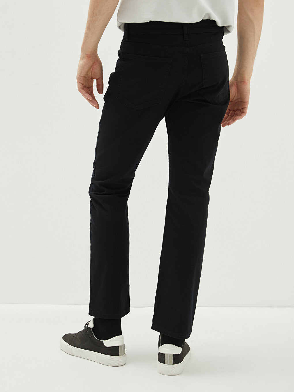 790 Comfortable Fit Men's Jean Trousers