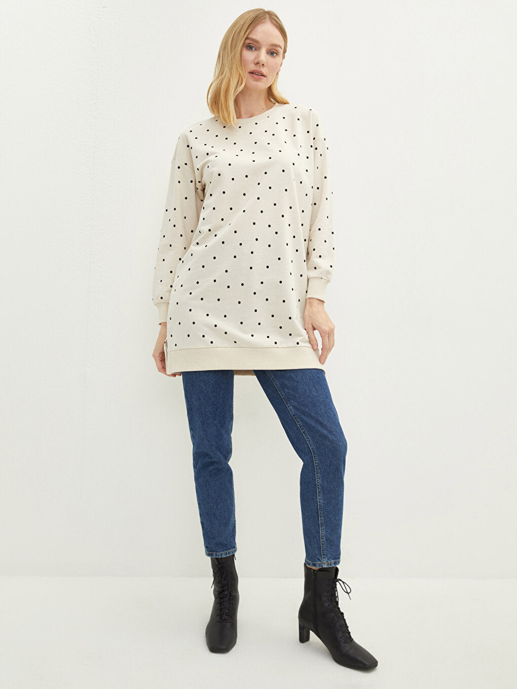 Crew Neck Polka Dot Long Sleeve Women's Sweatshirt Tunic