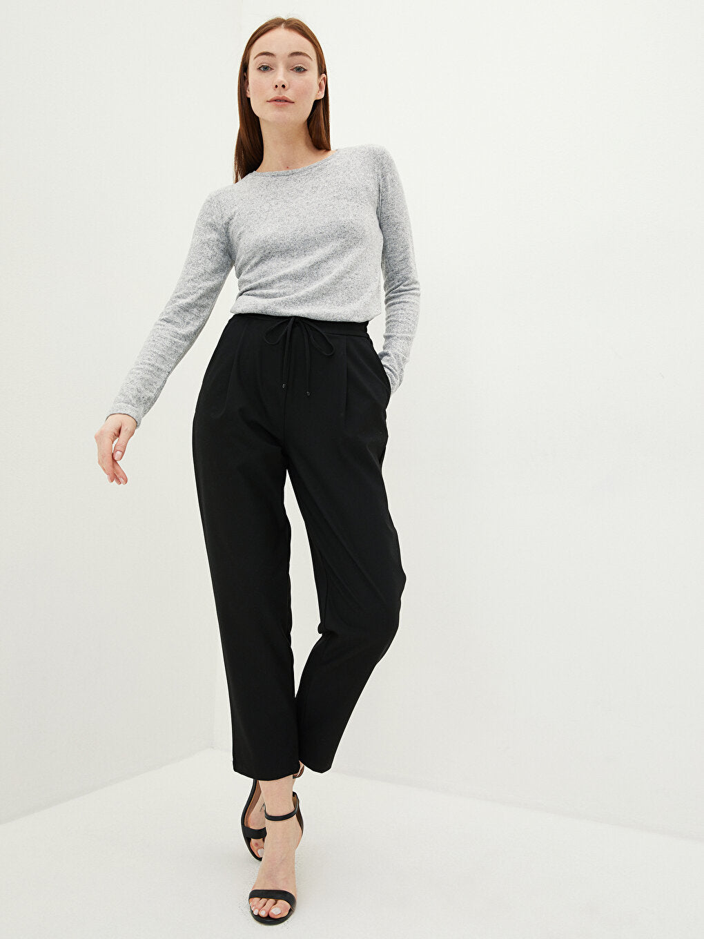 Elastic Waist Comfortable Fit Women's Trousers with Pocket Detail