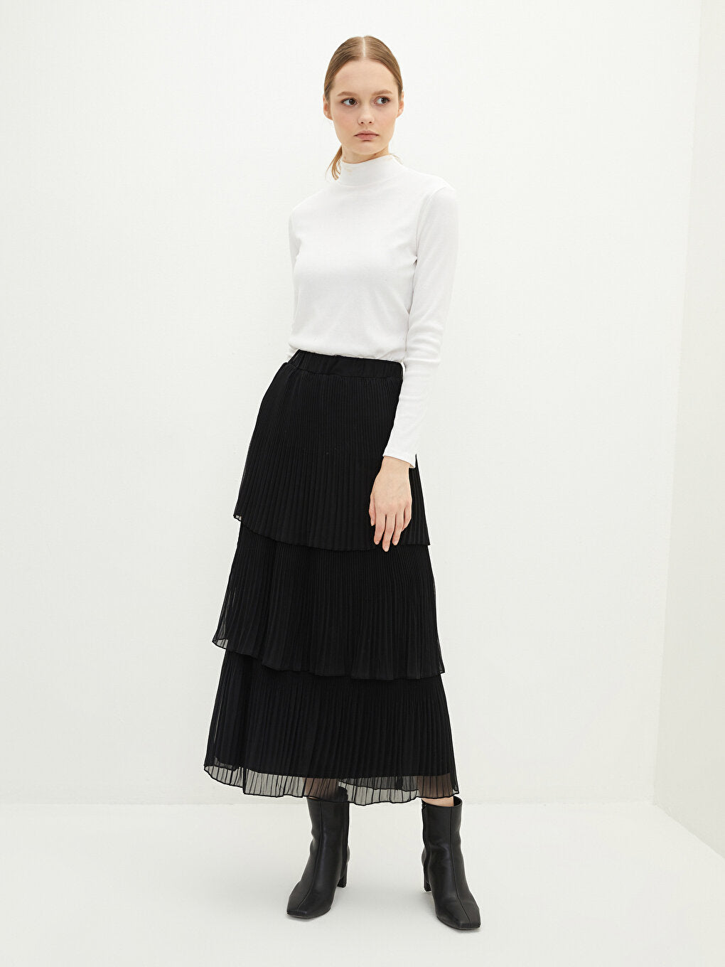 Plain Chiffon Women's Pleated Skirt with Elastic Waist