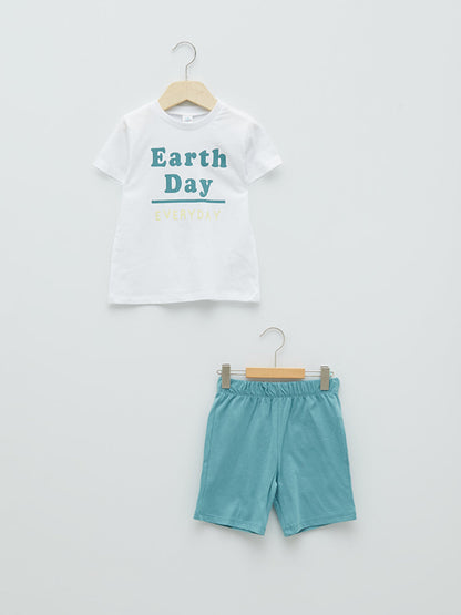 Crew Neck Short Sleeve Printed Baby Boy T-Shirt and Shorts 2-Piece Set