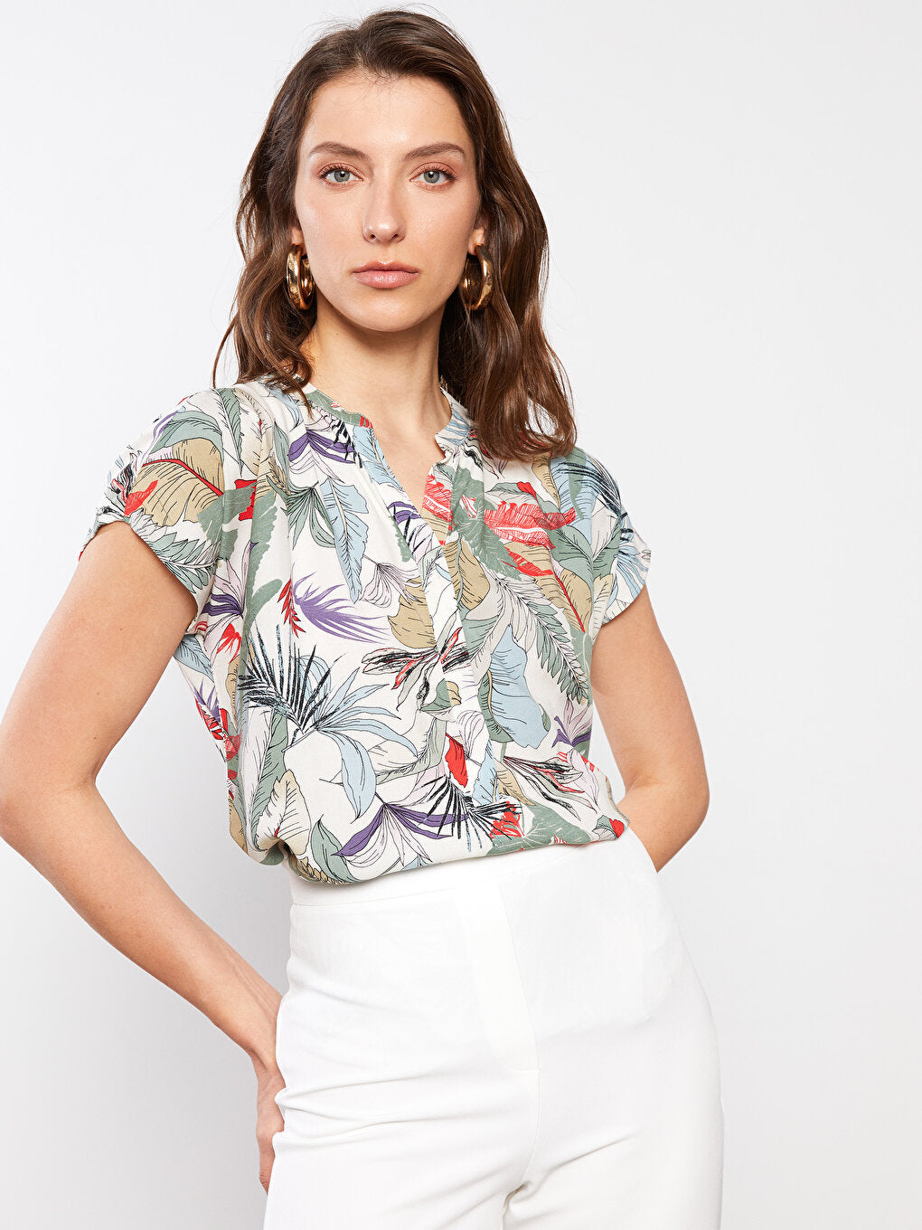 Wacky Collar Patterned Short Sleeve Crepe Women's Blouse