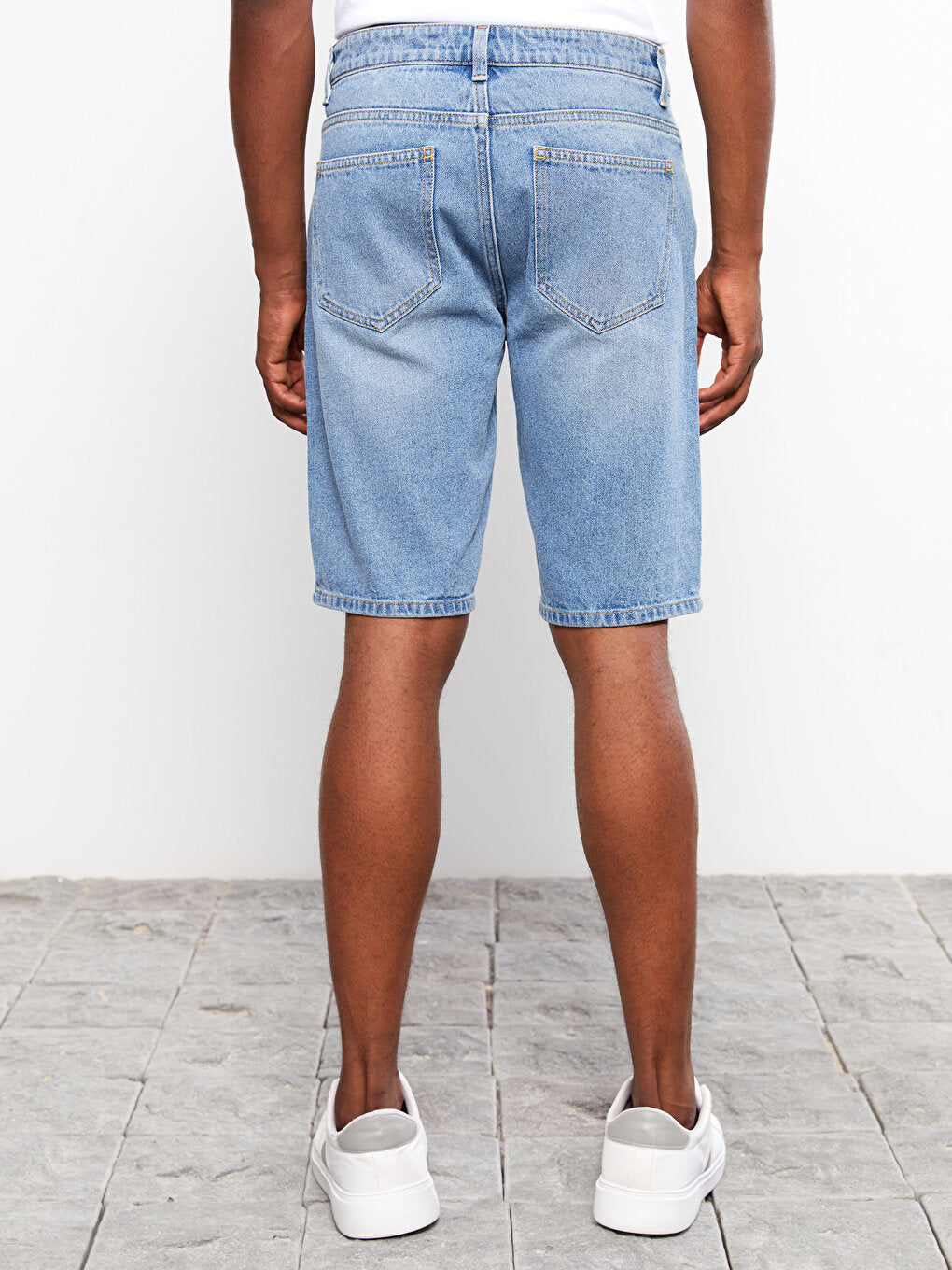 Standard Fit Men's Jean Shorts