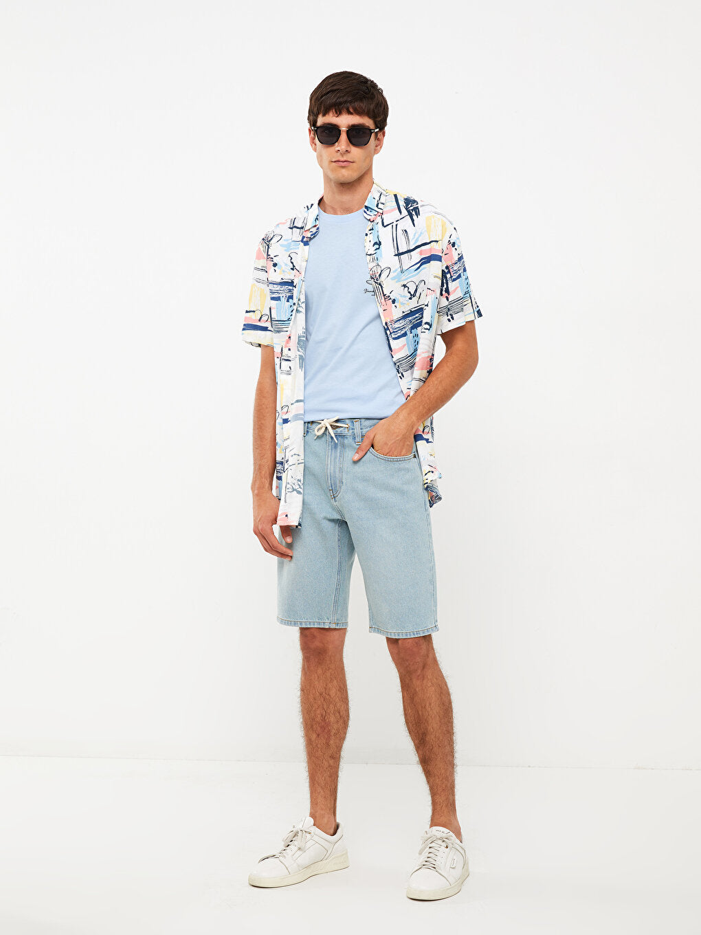 Standard Fit Men's Jean Shorts