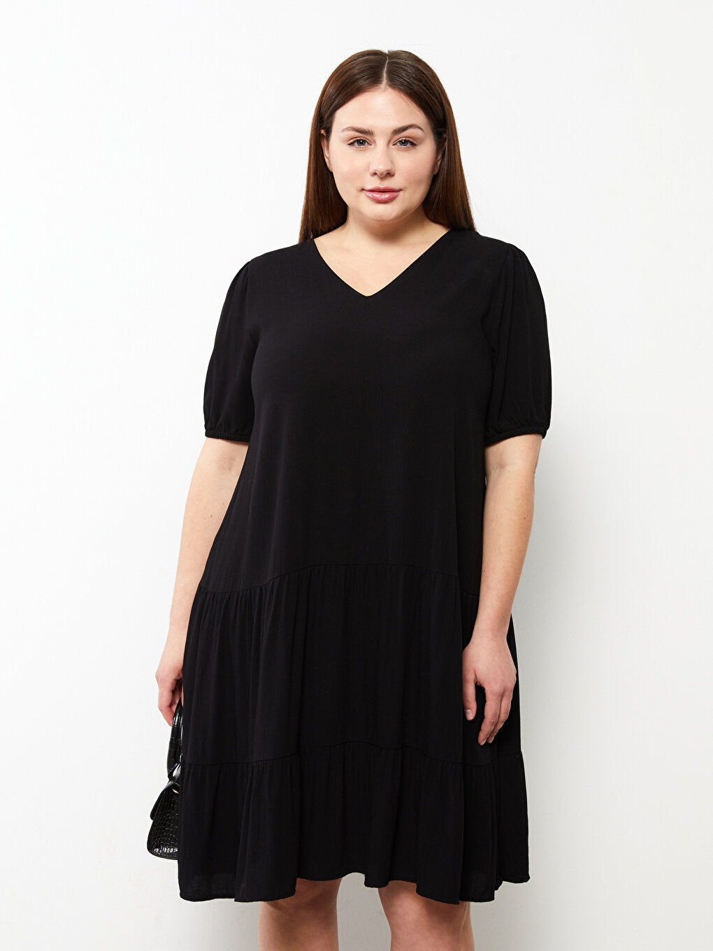 Plus Size V-Neck Plain Short Sleeve Crinkle Women's Dress