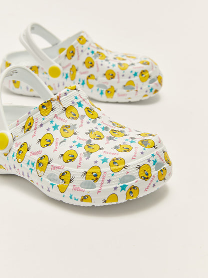 Tweety Licensed Girls' Beach Sandals with Buckle Detail