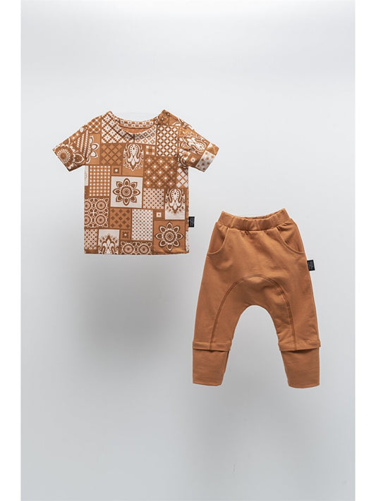 Crew Neck Short Sleeve Baby T-Shirt and Tracksuit Bottom 2-pack