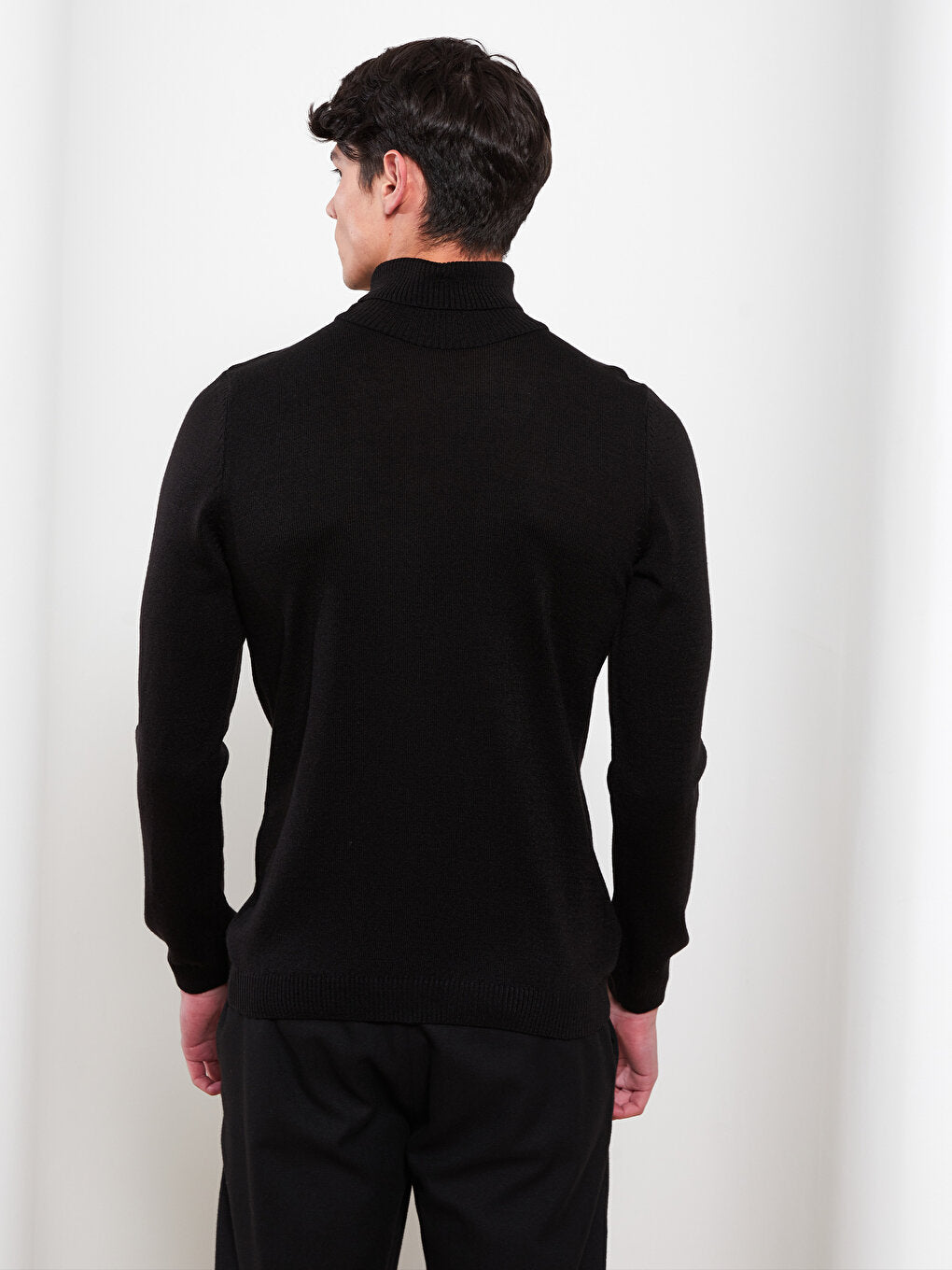 Turtleneck Long Sleeve Men's Knitwear Sweater