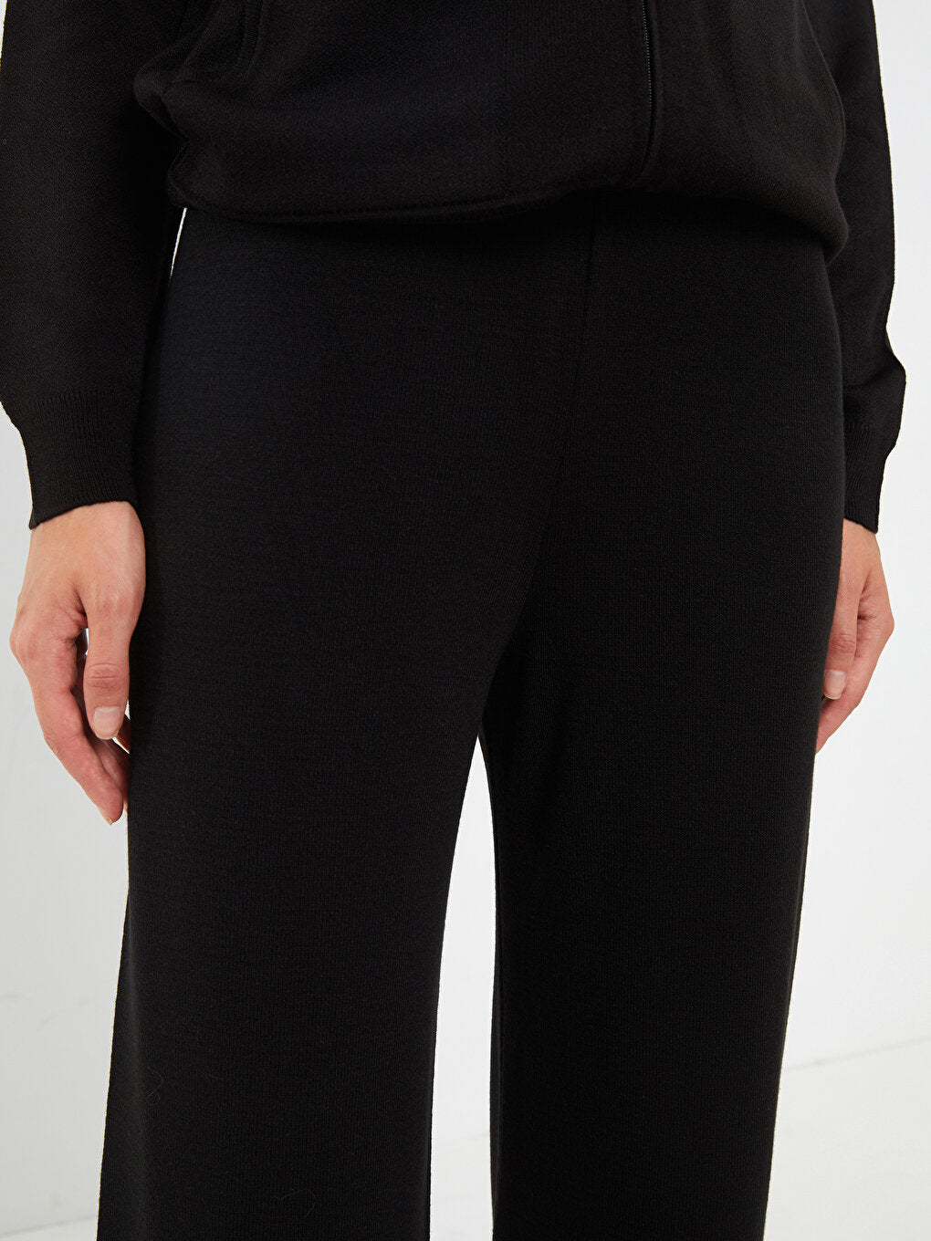 Plain Women's Knitwear Trousers with Elastic Waist