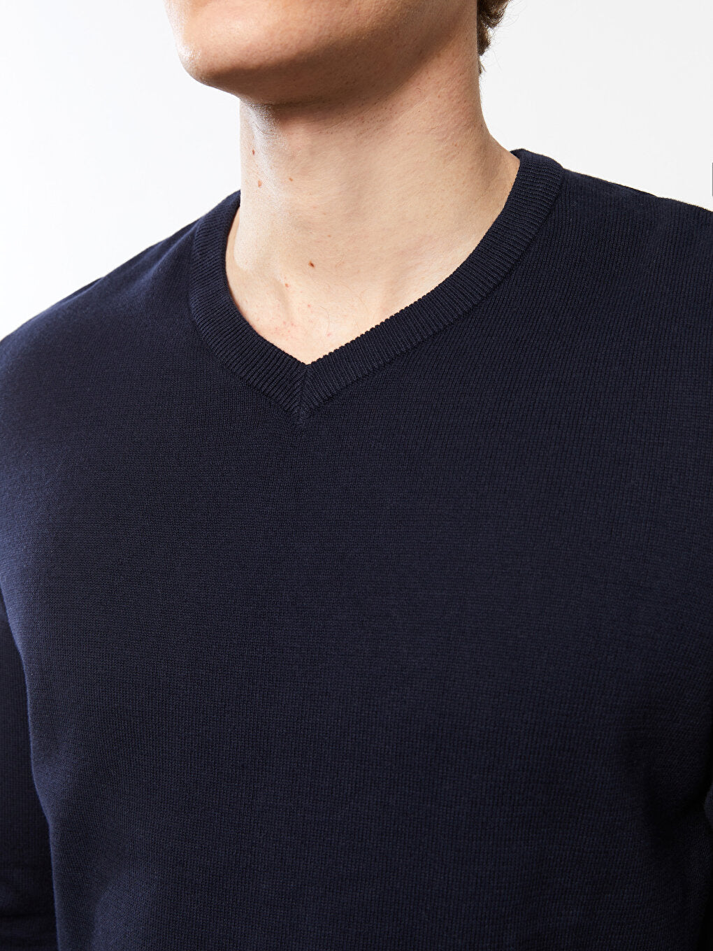 V-Neck Long Sleeve Men's Knitwear Sweater