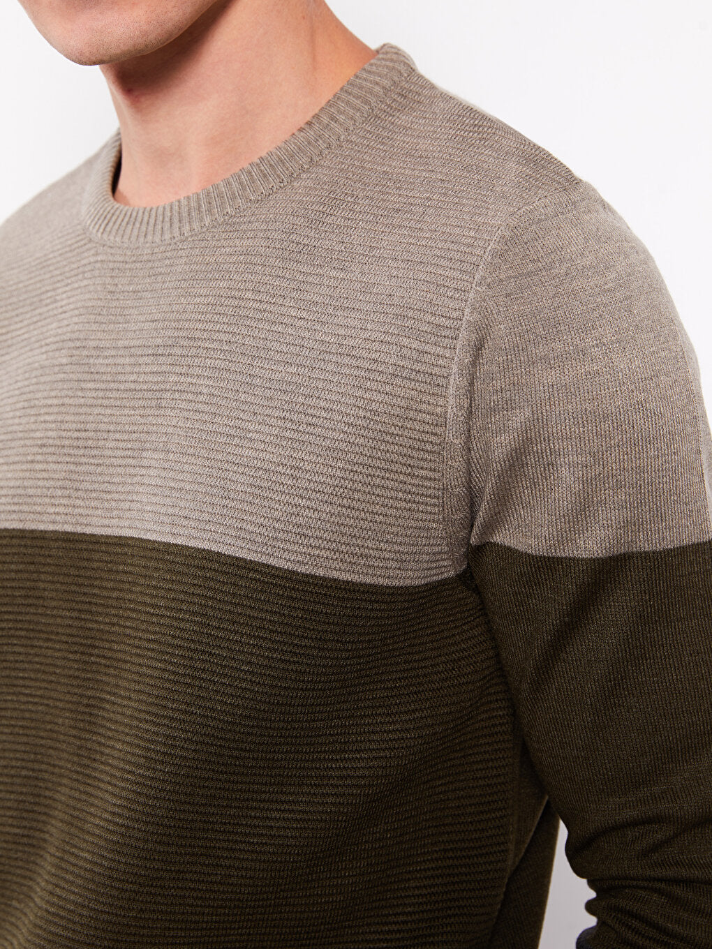 Crew Neck Long Sleeve Color Block Men's Knitwear Sweater