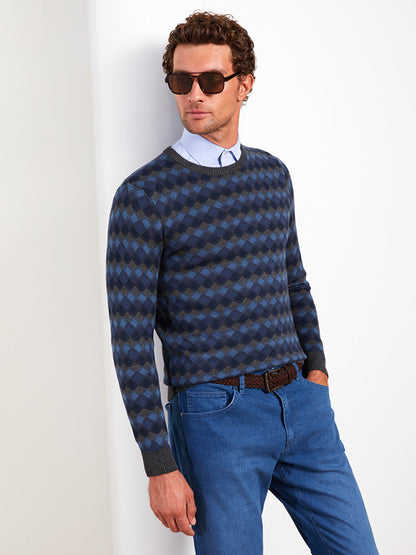 Crew Neck Long Sleeve Plaid Men's Knitwear Sweater