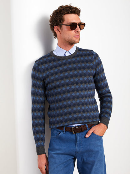 Crew Neck Long Sleeve Plaid Men's Knitwear Sweater