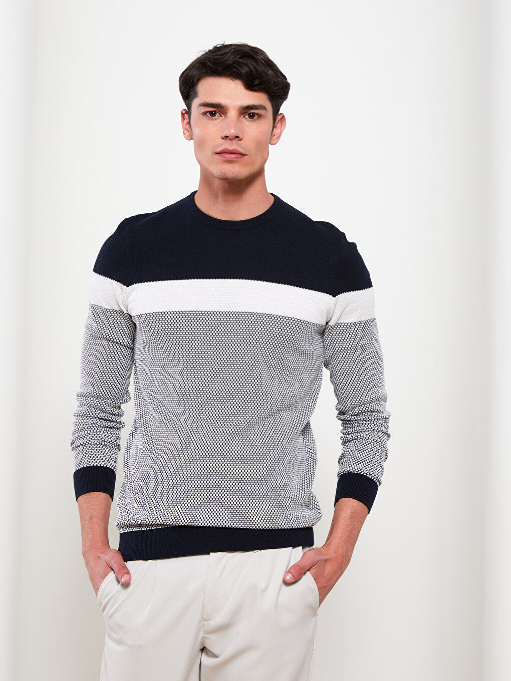 Crew Neck Long Sleeve Color Block Men's Knitwear Sweater