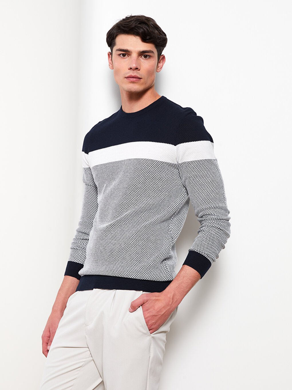 Crew Neck Long Sleeve Color Block Men's Knitwear Sweater