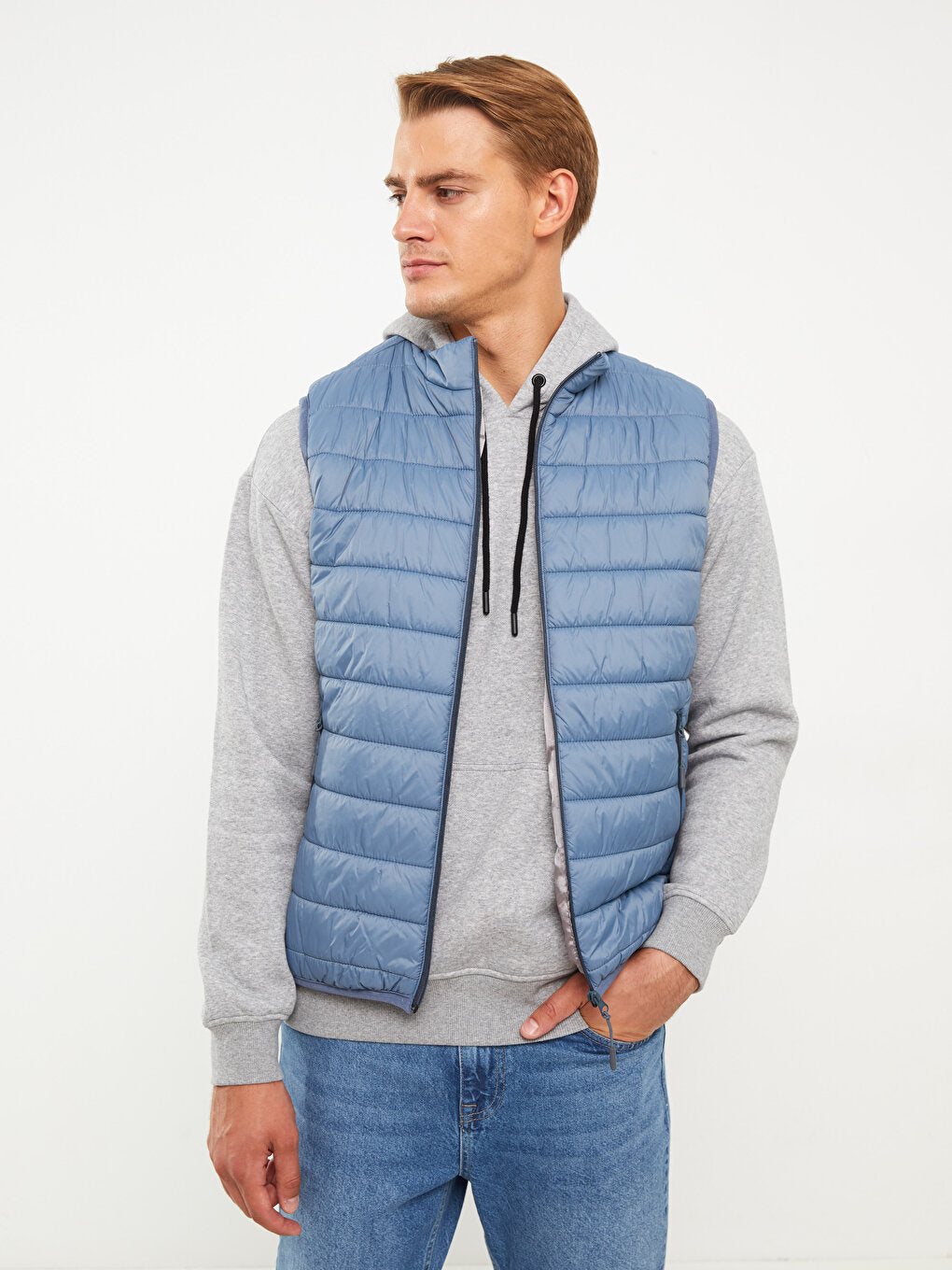 Standard Mold Stand Collar Men's Puffer Vest