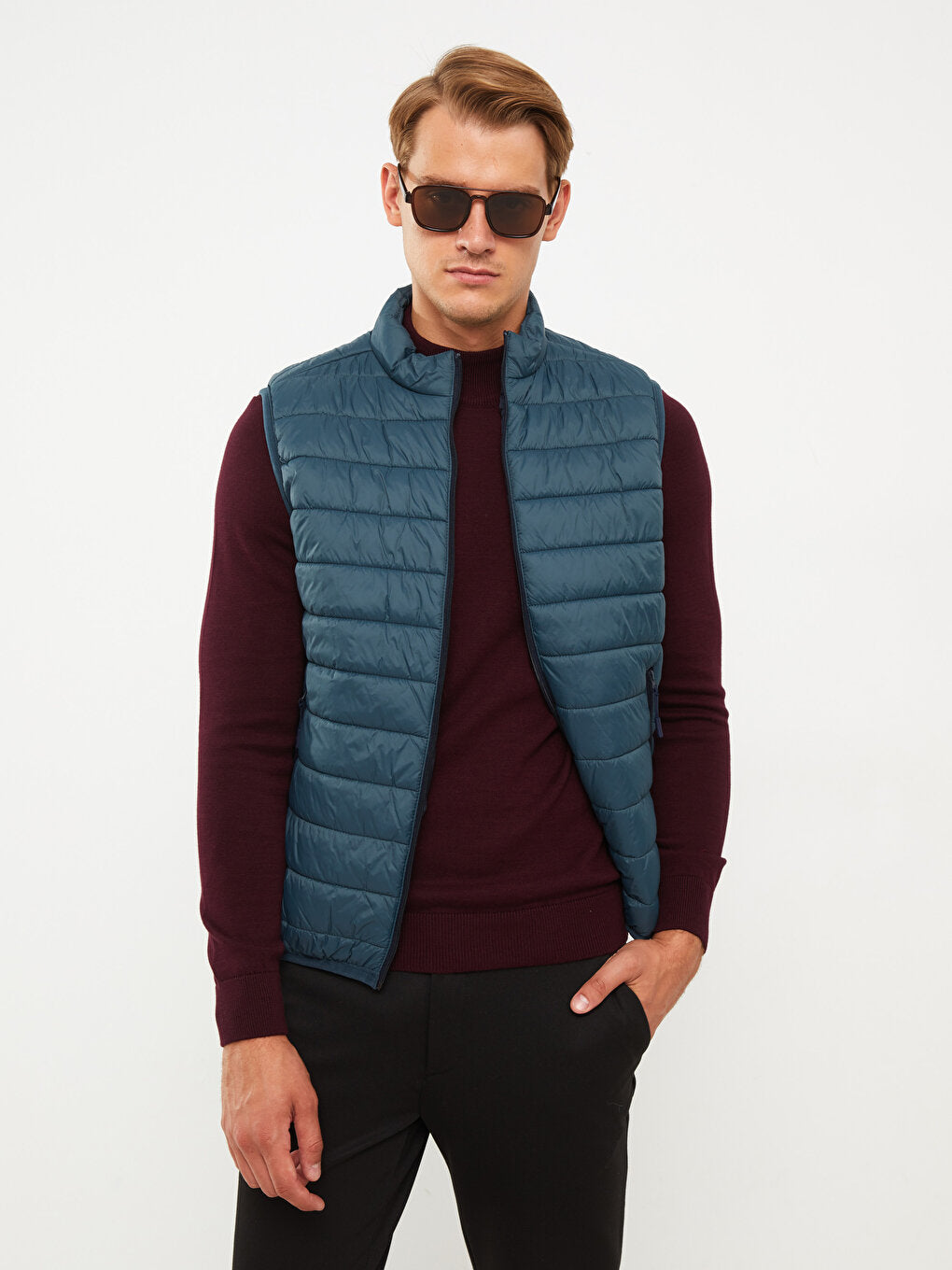 Standard Mold Stand Collar Men's Puffer Vest