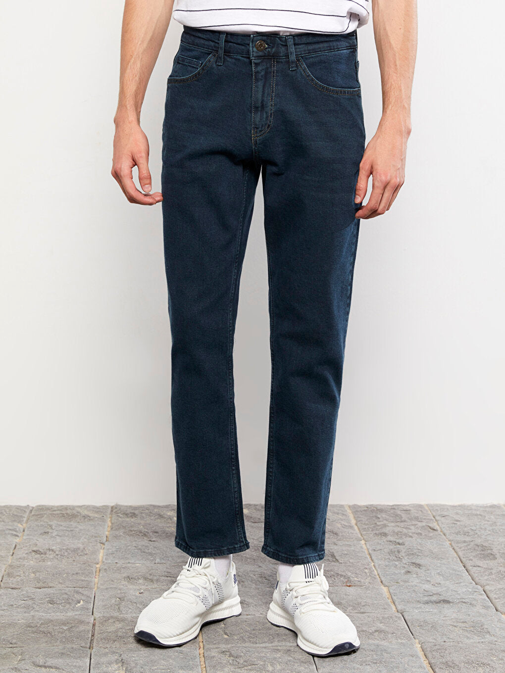 779 Regular Fit Men's Jean Trousers