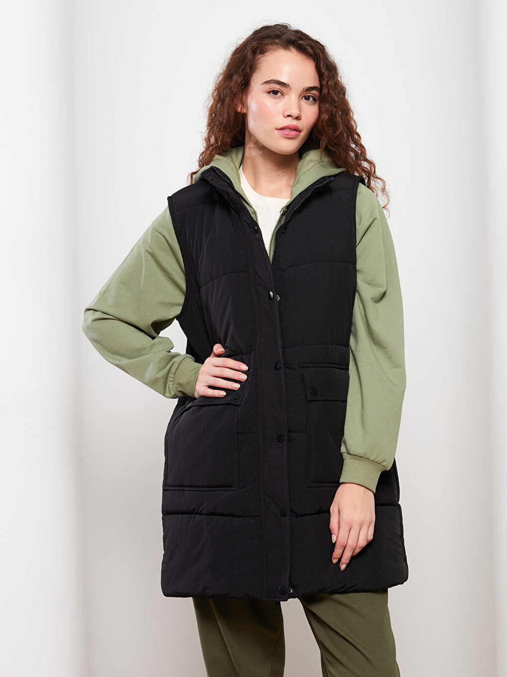 Women's High Collar Plain Puffer Vest