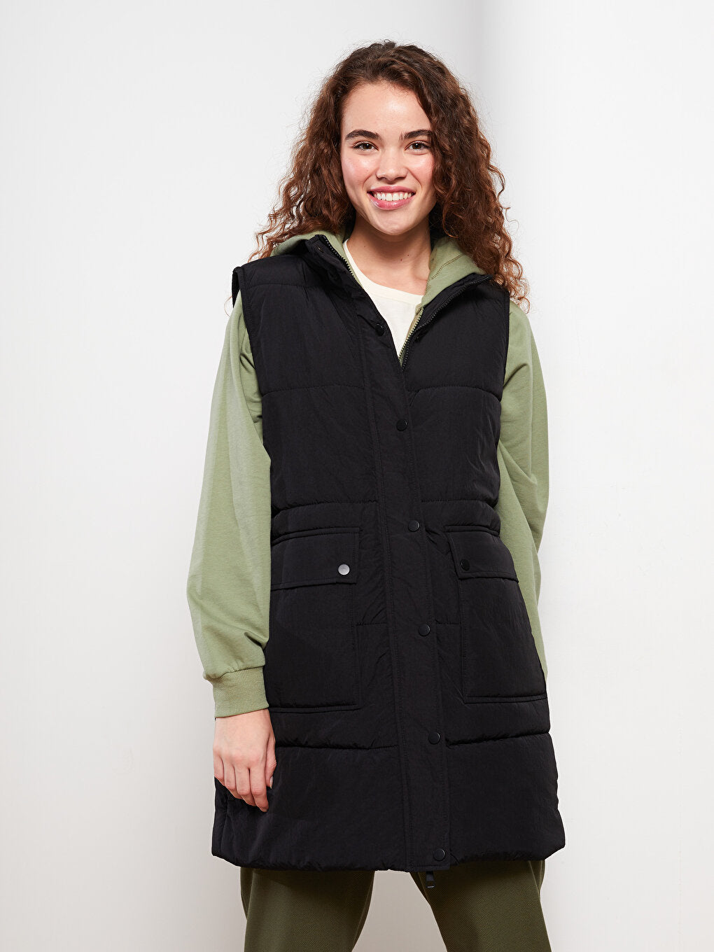 Women's High Collar Plain Puffer Vest