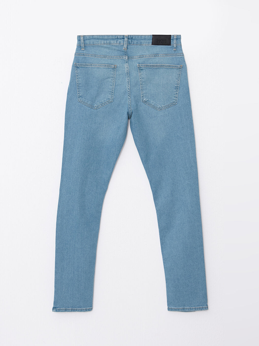 750 Slim Fit Men's Jean Trousers