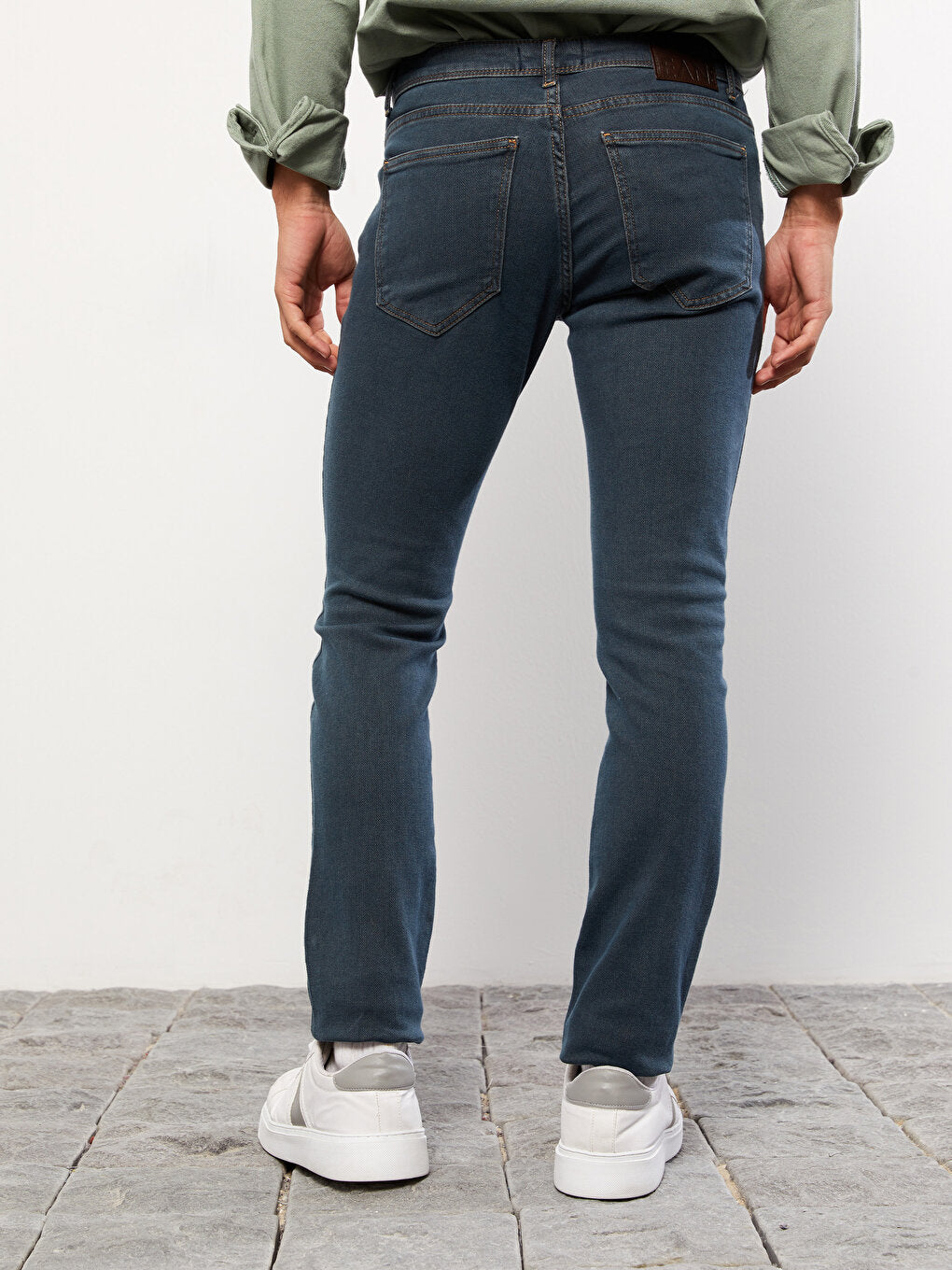 750 Slim Fit Men's Jean Trousers