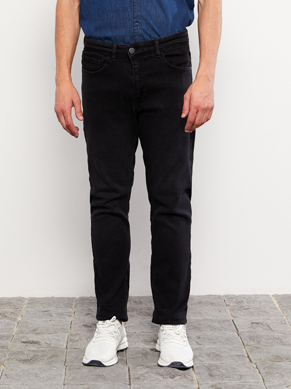 779 Regular Fit Men's Jean Trousers