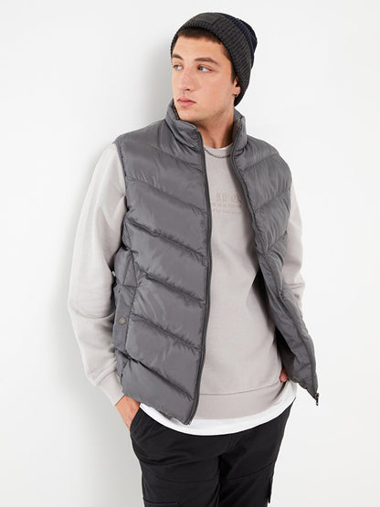 Standard Mold Stand Collar Men's Puffer Vest