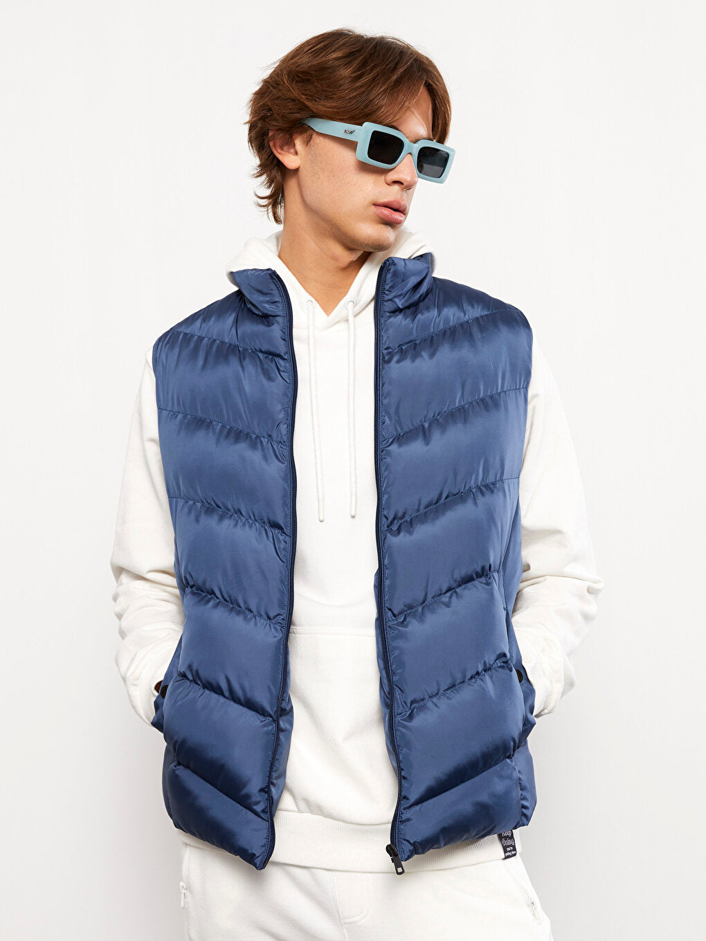 Standard Mold Stand Collar Men's Puffer Vest