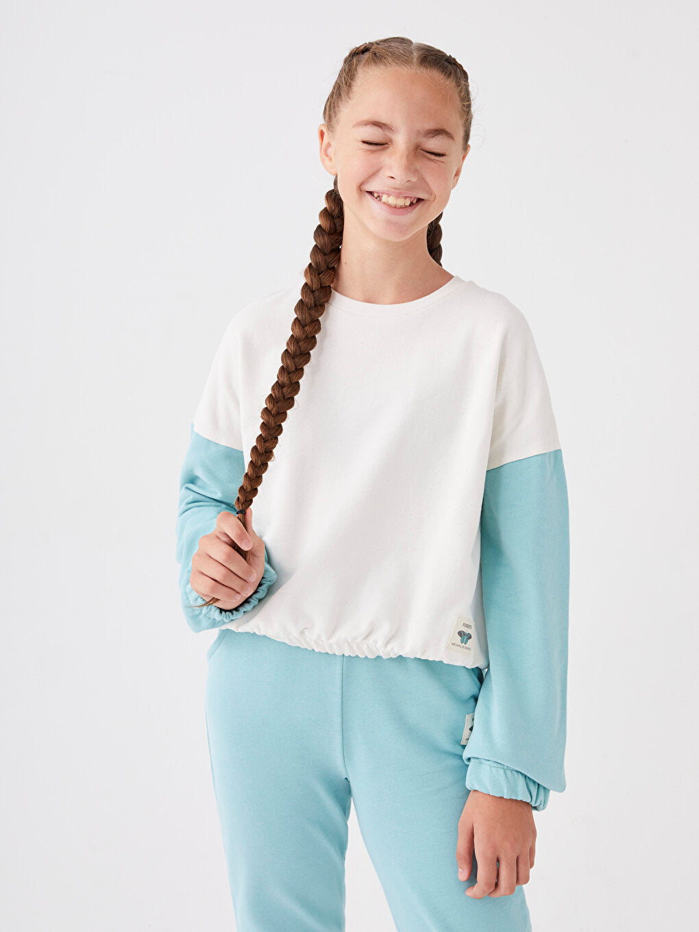 Crew Neck Basic Long Sleeve Organic Cotton Girl's Sweatshirt