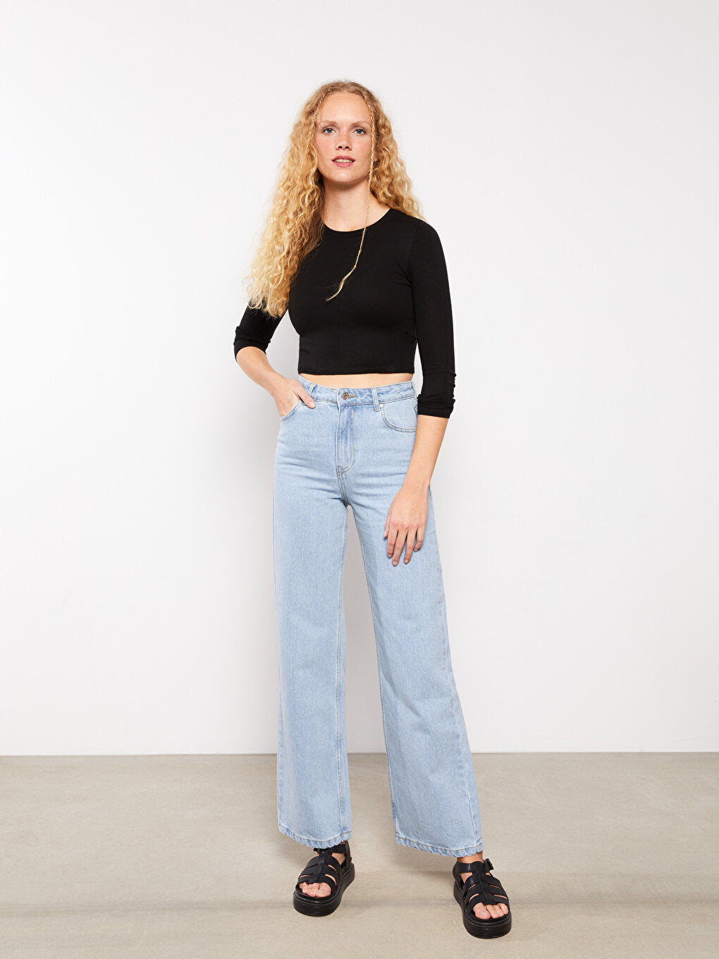 High Waist Wideleg Straight Pocket Detailed Women's Jean Trousers