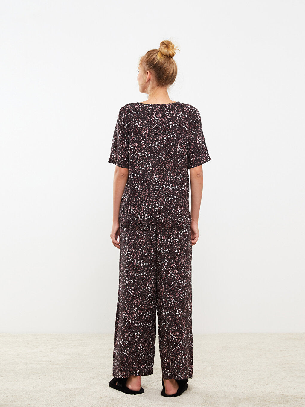 V-Neck Patterned Short Sleeve Viscose Women's Pajama Set