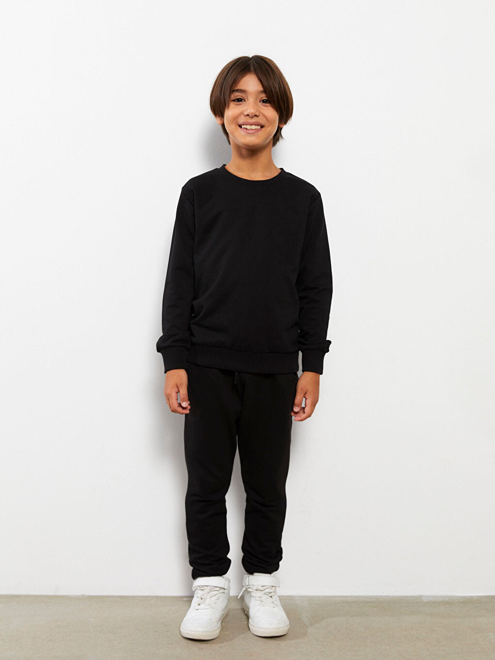 Basic Boy's Jogger Sweatpants with Elastic Waist