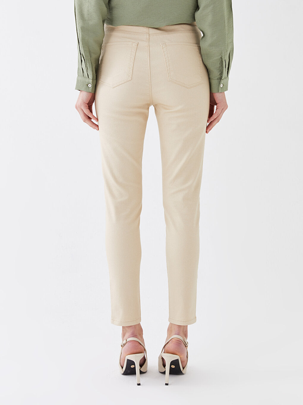 Slim Fit Pocket Detailed Gabardine Women's Trousers