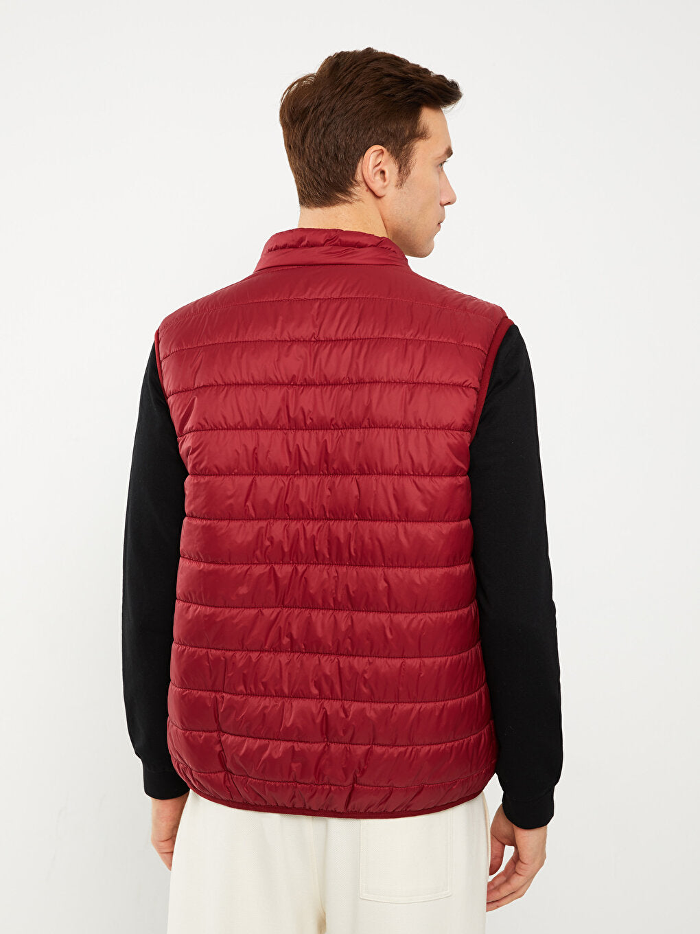 Standard Mold Stand Collar Men's Puffer Vest