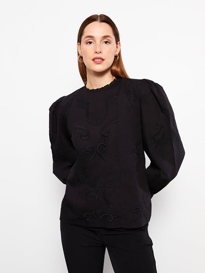 Crew Neck Embroidered Long Sleeve Women's Blouse