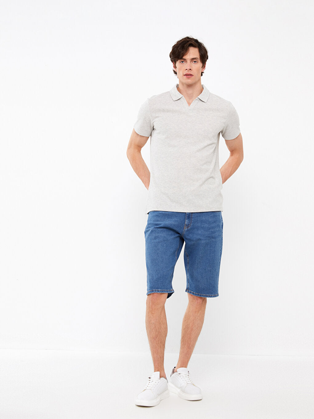 Standard Fit Men's Jean Bermuda