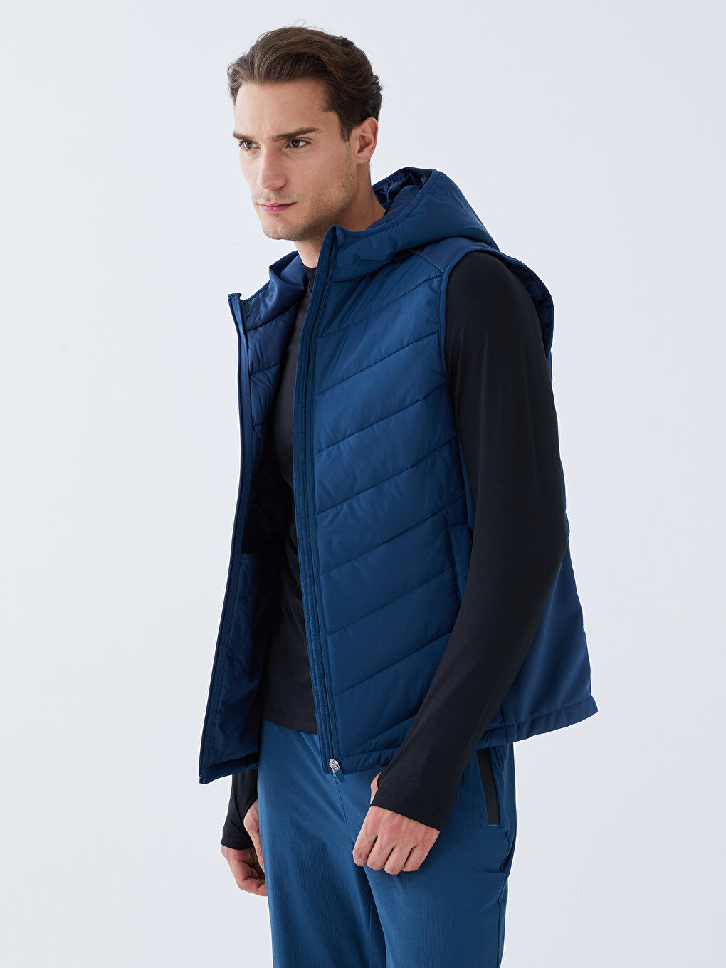 Standard Mold Hooded Men's Puffer Vest