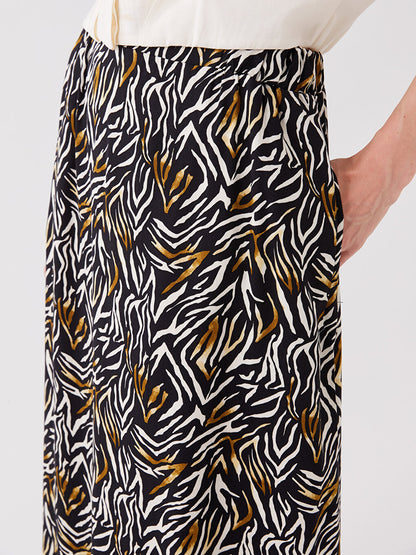 Patterned A-Line Women's Skirt with Elastic Waist