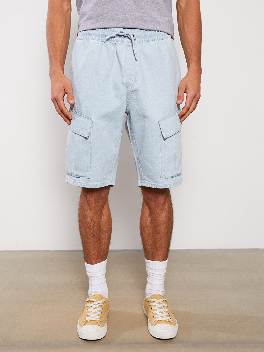 Comfortable Fit Men's Jean Shorts