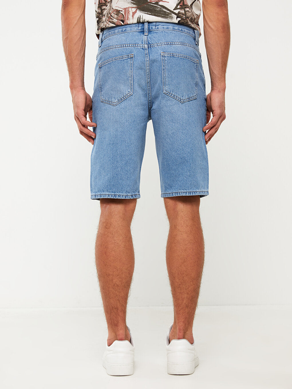 Standard Fit Men's Jean Shorts