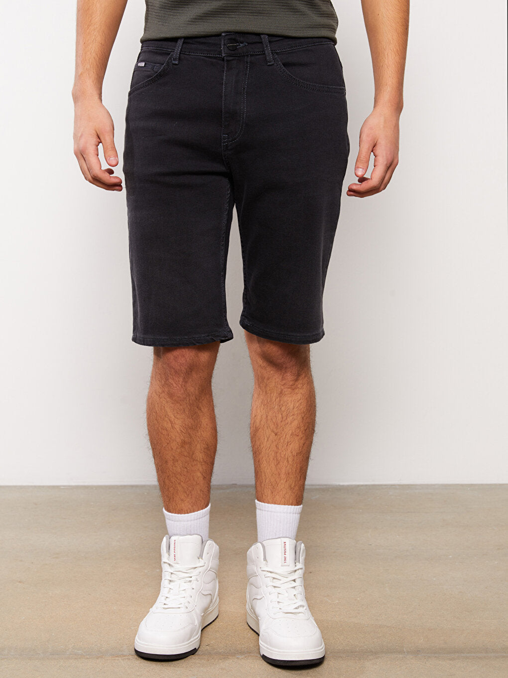 Standard Fit Men's Jean Shorts