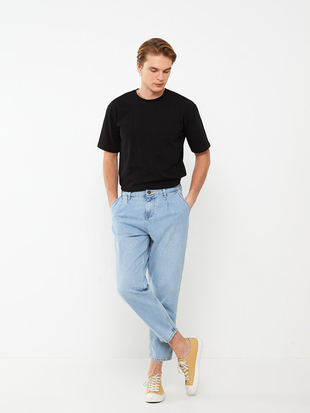 800 Balloon Fit Men's Jean Trousers