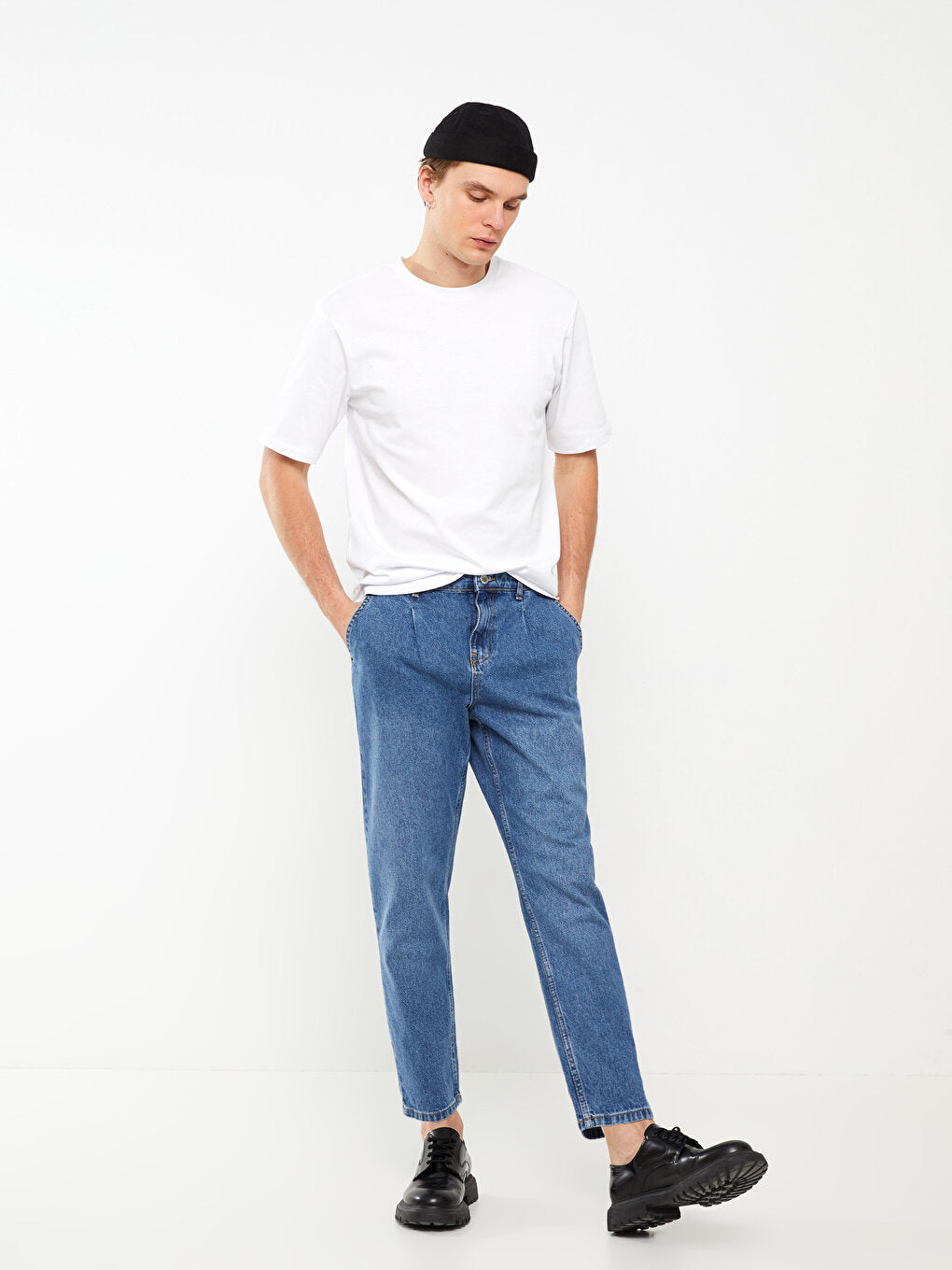 800 Balloon Fit Men's Jean Trousers