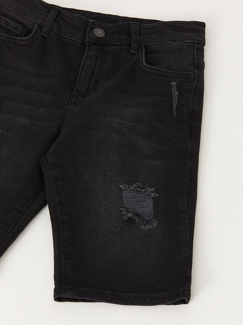 Ripped Detailed Boy Jean Roller